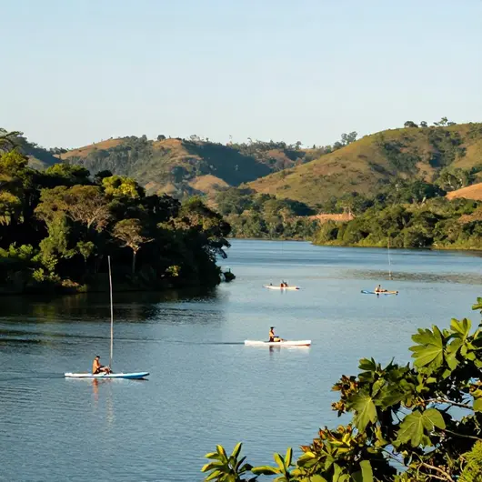 Passeios Náuticos na Represa de Avaré Passeios Náuticos na Represa de Avaré
